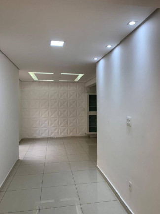 Imagem Casa com 3 Quartos à Venda, 180 m² em Jardim Danúbio - Jundiaí