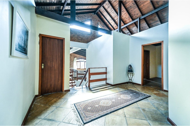 Imagem Casa com 4 Quartos à Venda, 329 m² em Ipanema - Porto Alegre Imagem Casa com 4 Quartos à Venda, 329 m² em Ipanema - Porto Alegre