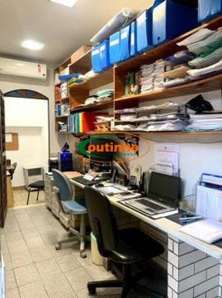Imagem Casa com 4 Quartos à Venda, 298 m² em Tijuca - Rio De Janeiro Imagem Casa com 4 Quartos à Venda, 298 m² em Tijuca - Rio De Janeiro