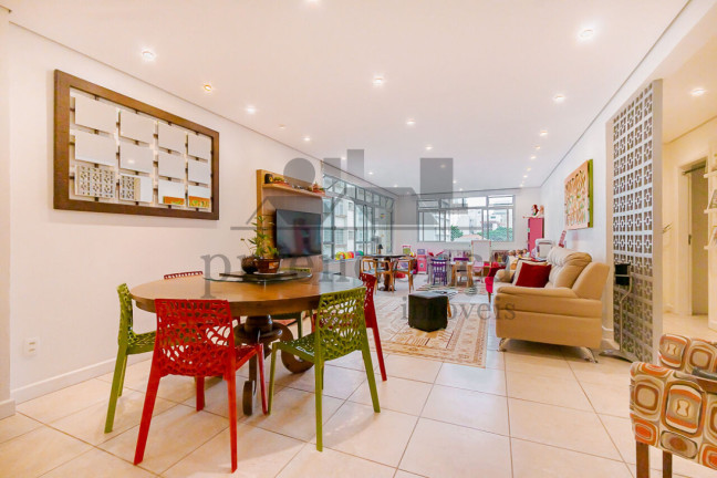 Imagem Apartamento com 3 Quartos à Venda, 152 m² em Higienópolis - São Paulo Imagem Apartamento com 3 Quartos à Venda, 152 m² em Higienópolis - São Paulo