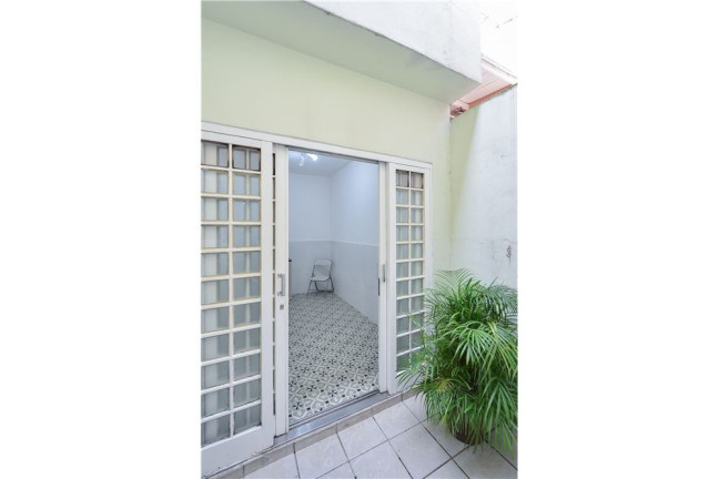 Imagem Casa com 2 Quartos à Venda, em Granja Julieta - São Paulo Imagem Casa com 2 Quartos à Venda, em Granja Julieta - São Paulo
