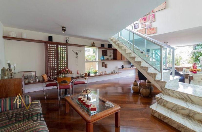 Imagem Sobrado com 3 Quartos à Venda, 346 m² em Sumaré - São Paulo Imagem Sobrado com 3 Quartos à Venda, 346 m² em Sumaré - São Paulo