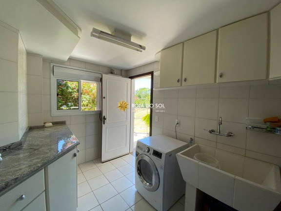 Imagem Casa de Condomínio com 4 Quartos à Venda, 323 m² em Centro - Bombinhas Imagem Casa de Condomínio com 4 Quartos à Venda, 323 m² em Centro - Bombinhas