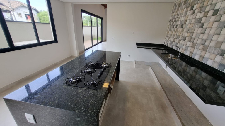Imagem Casa com 3 Quartos à Venda, 130 m² em Jardim Do Lago - Atibaia Imagem Casa com 3 Quartos à Venda, 130 m² em Jardim Do Lago - Atibaia