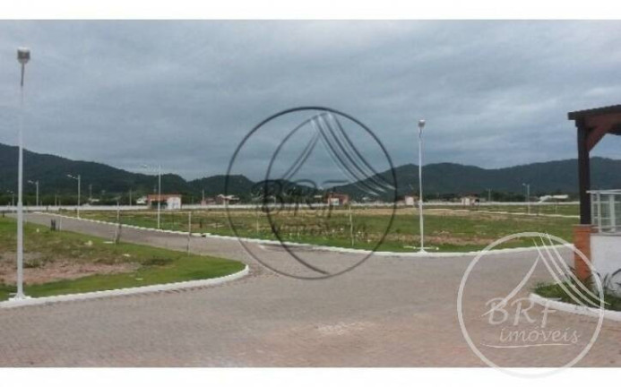 Imagem Terreno à Venda, 400 m² em São João Do Rio Vermelho - Florianópolis Imagem Terreno à Venda, 400 m² em São João Do Rio Vermelho - Florianópolis