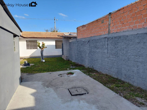 Imagem Casa com 3 Quartos à Venda, em Boqueirão - Curitiba Imagem Casa com 3 Quartos à Venda, em Boqueirão - Curitiba