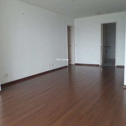 Imagem Imóvel com 3 Quartos à Venda, 128 m² em Paraíso Do Morumbi - São Paulo Imagem Imóvel com 3 Quartos à Venda, 128 m² em Paraíso Do Morumbi - São Paulo