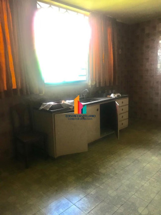 Imagem Sobrado com 4 Quartos à Venda, 250 m² em Bairro Do Anhangabaú - Jundiaí Imagem Sobrado com 4 Quartos à Venda, 250 m² em Bairro Do Anhangabaú - Jundiaí