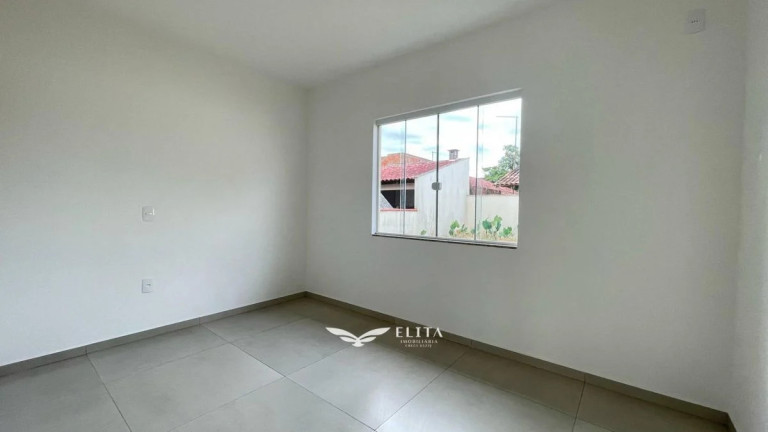 Imagem Casa com 2 Quartos à Venda, 85 m² em Vila Nova - Barra Velha Imagem Casa com 2 Quartos à Venda, 85 m² em Vila Nova - Barra Velha