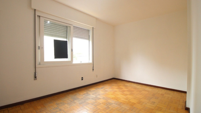 Imagem Imóvel com 3 Quartos à Venda, 135 m² em Rio Branco - Porto Alegre Imagem Imóvel com 3 Quartos à Venda, 135 m² em Rio Branco - Porto Alegre