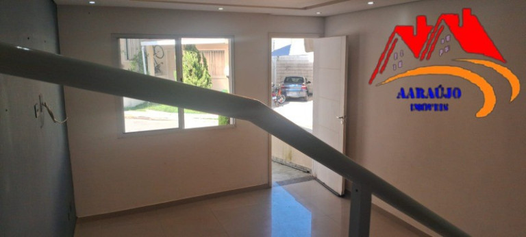 Imagem Casa com 2 Quartos à Venda, 75 m² em Outeiro De Passárgada - Cotia Imagem Casa com 2 Quartos à Venda, 75 m² em Outeiro De Passárgada - Cotia