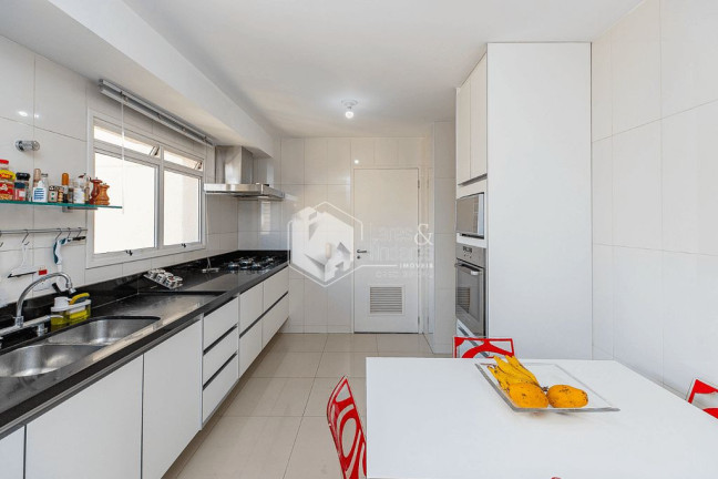 Imagem Apartamento com 3 Quartos à Venda, 210 m² em Moema - São Paulo Imagem Apartamento com 3 Quartos à Venda, 210 m² em Moema - São Paulo