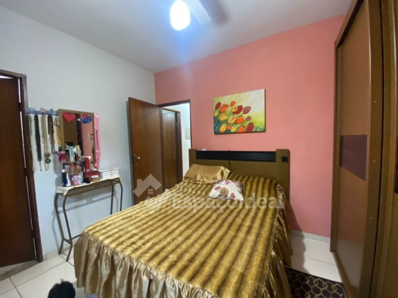 Imagem Casa com 3 Quartos à Venda, 180 m² em Vila Industrial - Bauru Imagem Casa com 3 Quartos à Venda, 180 m² em Vila Industrial - Bauru