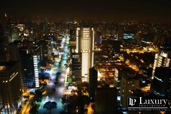 Imagem Apartamento à Venda, em Itaim Bibi - São Paulo Imagem Apartamento à Venda, em Itaim Bibi - São Paulo