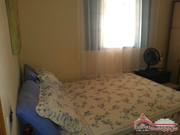 Imagem Casa com 3 Quartos à Venda, 480 m² em Bom Retiro - São José Dos Campos Imagem Casa com 3 Quartos à Venda, 480 m² em Bom Retiro - São José Dos Campos