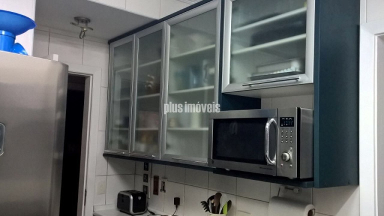 Imagem Apartamento com 3 Quartos à Venda, 205 m² em Vila Nova Conceição - São Paulo Imagem Apartamento com 3 Quartos à Venda, 205 m² em Vila Nova Conceição - São Paulo