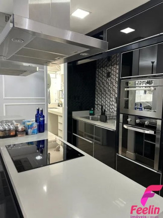 Imagem Apartamento com 3 Quartos à Venda, 113 m² em Estreito - Florianópolis Imagem Apartamento com 3 Quartos à Venda, 113 m² em Estreito - Florianópolis