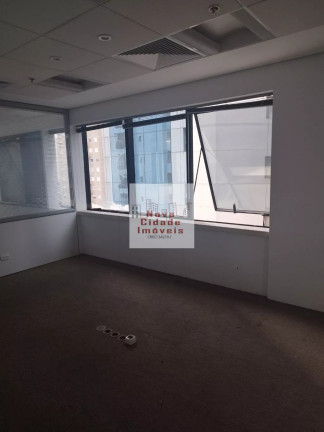Imóvel com 3 Quartos para Alugar, 125 m² em Itaim Bibi - São Paulo
