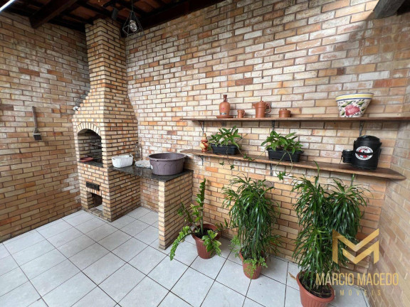 Imagem Casa com 5 Quartos à Venda, 285 m² em São Gerardo - Fortaleza Imagem Casa com 5 Quartos à Venda, 285 m² em São Gerardo - Fortaleza