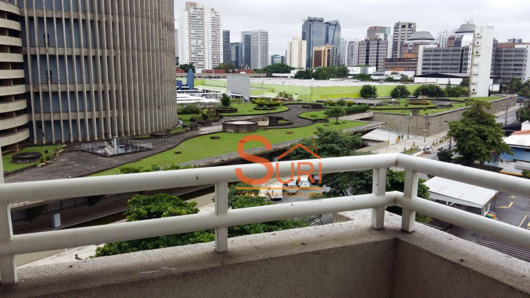 Sala Comercial à Venda, 47 m² em Chácara Santo Antônio - São Paulo