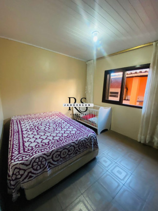 Imagem Casa com 4 Quartos à Venda, 120 m² em Centro - Torres Imagem Casa com 4 Quartos à Venda, 120 m² em Centro - Torres