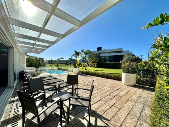Imagem Casa de Condomínio com 5 Quartos à Venda, 327 m² em Centro - Xangri-la Imagem Casa de Condomínio com 5 Quartos à Venda, 327 m² em Centro - Xangri-la