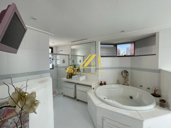 Imagem Imóvel com 4 Quartos à Venda, 384 m² em Horto Florestal - Salvador Imagem Imóvel com 4 Quartos à Venda, 384 m² em Horto Florestal - Salvador