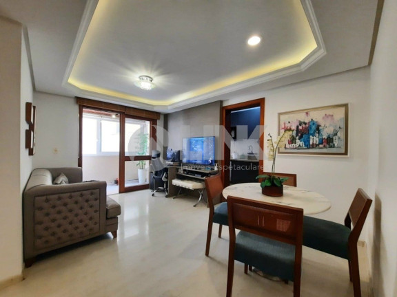 Imagem Apartamento com 2 Quartos à Venda, 60 m² em Petrópolis - Porto Alegre