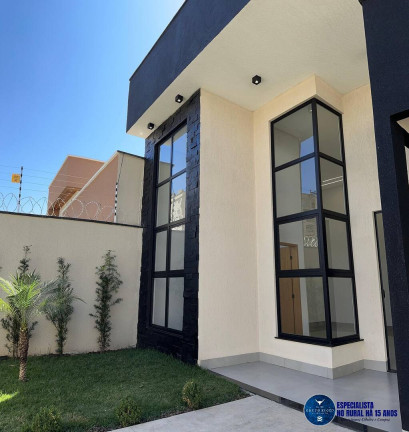 Imagem Casa com 3 Quartos à Venda, 360 m² em Moinho Dos Ventos - Goiânia Imagem Casa com 3 Quartos à Venda, 360 m² em Moinho Dos Ventos - Goiânia