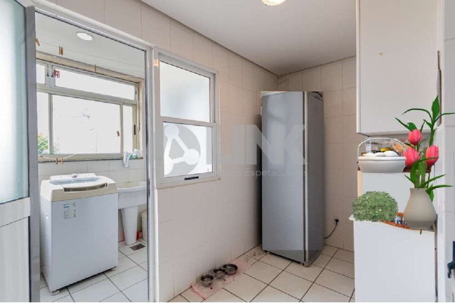 Imagem Apartamento com 3 Quartos à Venda, 106 m² em Jardim Botânico - Porto Alegre
