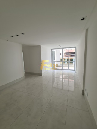 Imagem Imóvel com 4 Quartos à Venda, 125 m² em Praia Da Costa - Vila Velha Imagem Imóvel com 4 Quartos à Venda, 125 m² em Praia Da Costa - Vila Velha