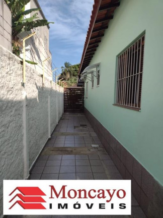 Imagem Casa com 2 Quartos à Venda, 448 m² em Centro - Caraguatatuba Imagem Casa com 2 Quartos à Venda, 448 m² em Centro - Caraguatatuba