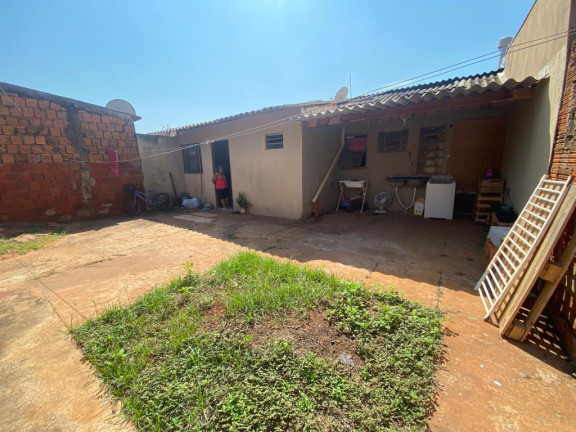 Imagem Casa com 2 Quartos à Venda, 114 m² em Conjunto Aero Rancho - Campo Grande