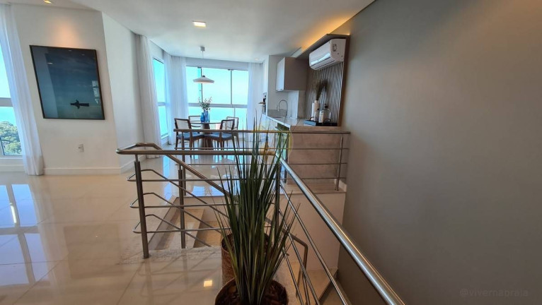 Imagem Cobertura com 4 Quartos à Venda, 270 m² em Pioneiros - Balneário Camboriú Imagem Cobertura com 4 Quartos à Venda, 270 m² em Pioneiros - Balneário Camboriú