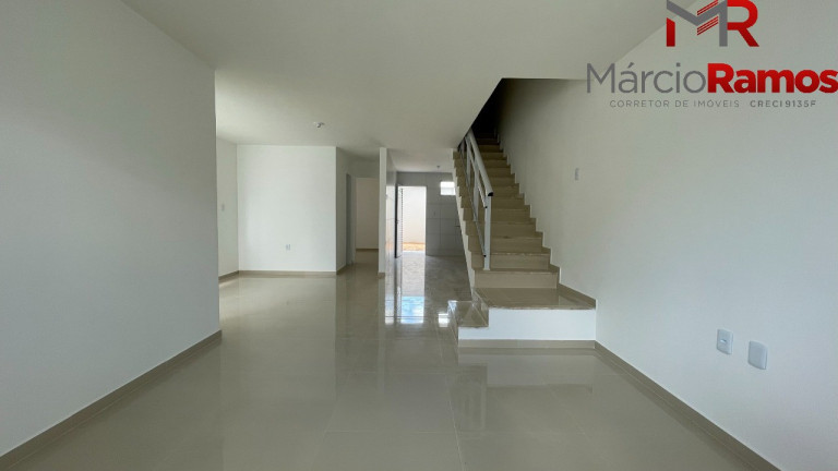 Imagem Casa com 4 Quartos à Venda, 127 m² em Centro - Eusébio Imagem Casa com 4 Quartos à Venda, 127 m² em Centro - Eusébio