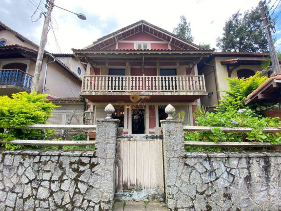 Imagem Casa com 4 Quartos à Venda, 163 m² em Alto - Teresópolis Imagem Casa com 4 Quartos à Venda, 163 m² em Alto - Teresópolis