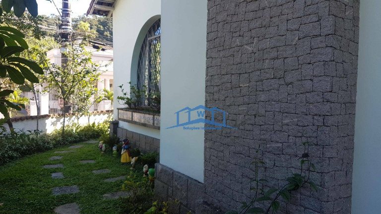 Imagem Casa com 4 Quartos à Venda, 292 m² em Centro - Petrópolis Imagem Casa com 4 Quartos à Venda, 292 m² em Centro - Petrópolis