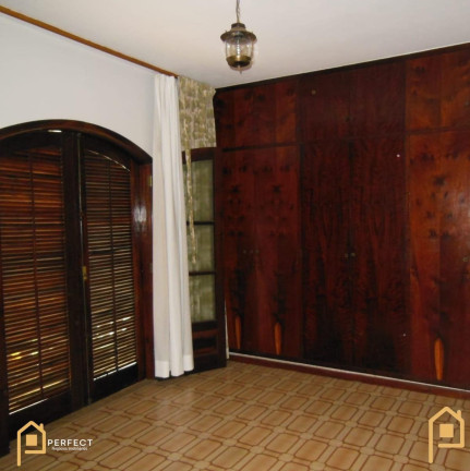 Imagem Casa com 3 Quartos à Venda, 212 m² em Centro - Taubaté Imagem Casa com 3 Quartos à Venda, 212 m² em Centro - Taubaté