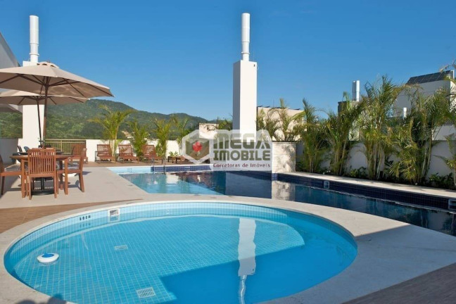 Imagem Apartamento com 2 Quartos à Venda, 69 m² em Itacorubi - Florianópolis Imagem Apartamento com 2 Quartos à Venda, 69 m² em Itacorubi - Florianópolis