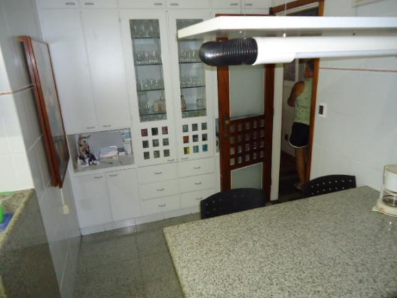 Imagem Apartamento com 3 Quartos à Venda, 133 m² em Jose Menino - Santos