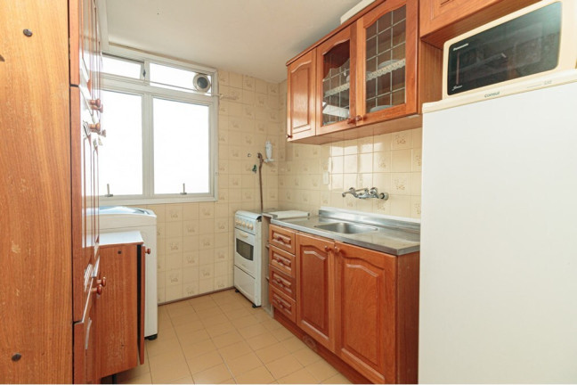 Imagem Apartamento com 1 Quarto à Venda, 39 m² em Passo Da Areia - Porto Alegre