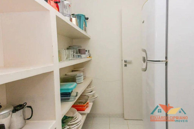 Imagem Casa com 6 Quartos à Venda,  em Massaguaçu - Caraguatatuba