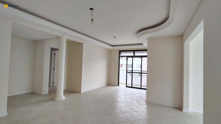 Imagem Cobertura com 3 Quartos à Venda, 160 m² em Carvoeira - Florianópolis