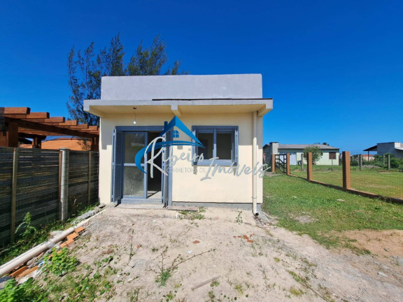 Imagem Casa com 2 Quartos à Venda, 40 m² em Rivieira - Imbé Imagem Casa com 2 Quartos à Venda, 40 m² em Rivieira - Imbé