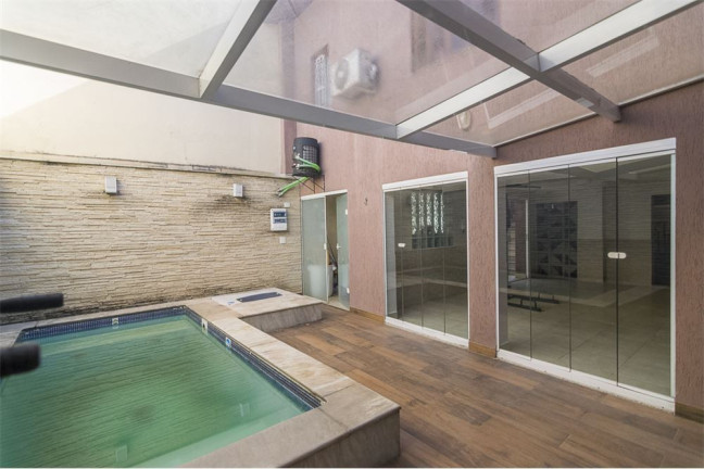 Imagem Casa com 3 Quartos à Venda, em Vila Curuçá - Santo André Imagem Casa com 3 Quartos à Venda, em Vila Curuçá - Santo André