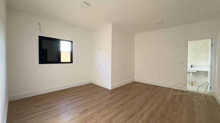 Imagem Casa com 3 Quartos à Venda, 300 m² em Jardim São Marcos - Valinhos