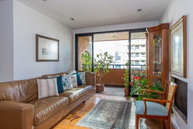 Imagem Apartamento com 3 Quartos à Venda, 126 m² em Brooklin - São Paulo Imagem Apartamento com 3 Quartos à Venda, 126 m² em Brooklin - São Paulo