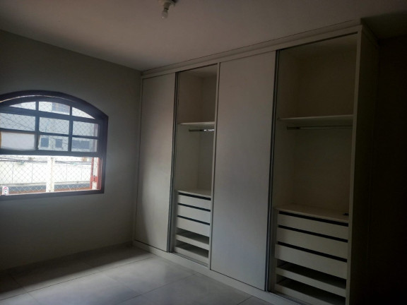 Imagem Casa com 2 Quartos à Venda, 148 m² em Centro - Taubaté Imagem Casa com 2 Quartos à Venda, 148 m² em Centro - Taubaté