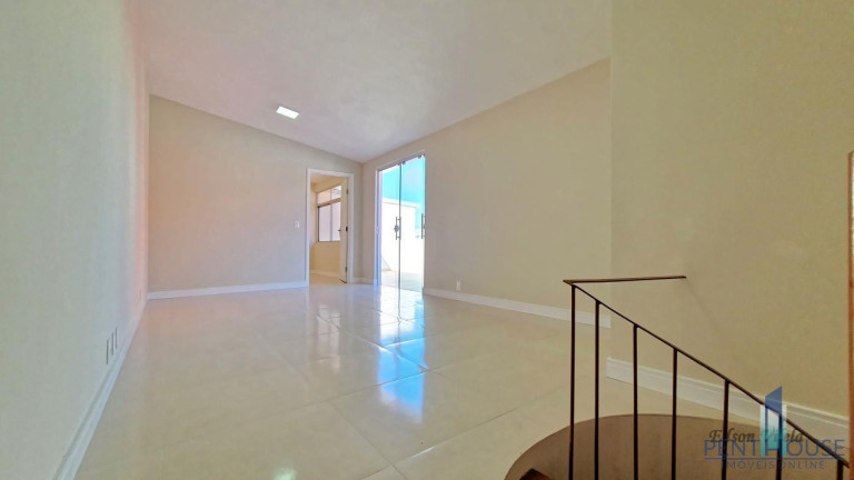 Imagem Apartamento com 3 Quartos à Venda, 140 m² em Centro - Balneário Camboriú Imagem Apartamento com 3 Quartos à Venda, 140 m² em Centro - Balneário Camboriú