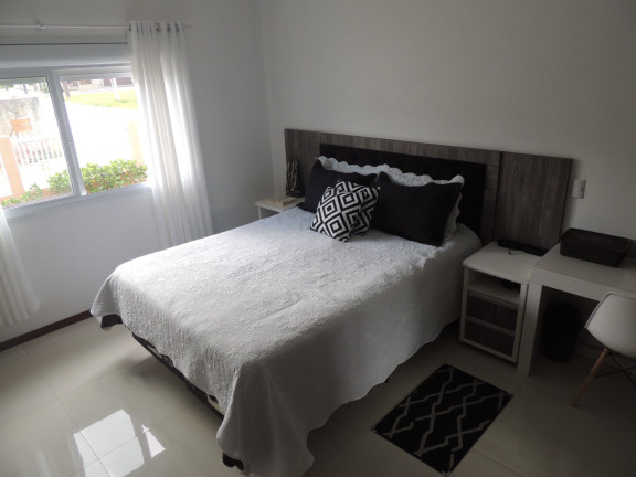 Imagem Casa com 3 Quartos à Venda, 127 m² em Areias De Palhocinha - Garopaba Imagem Casa com 3 Quartos à Venda, 127 m² em Areias De Palhocinha - Garopaba